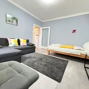  Apartamento In