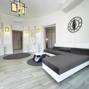 Trigon Palace דירה בודפשט