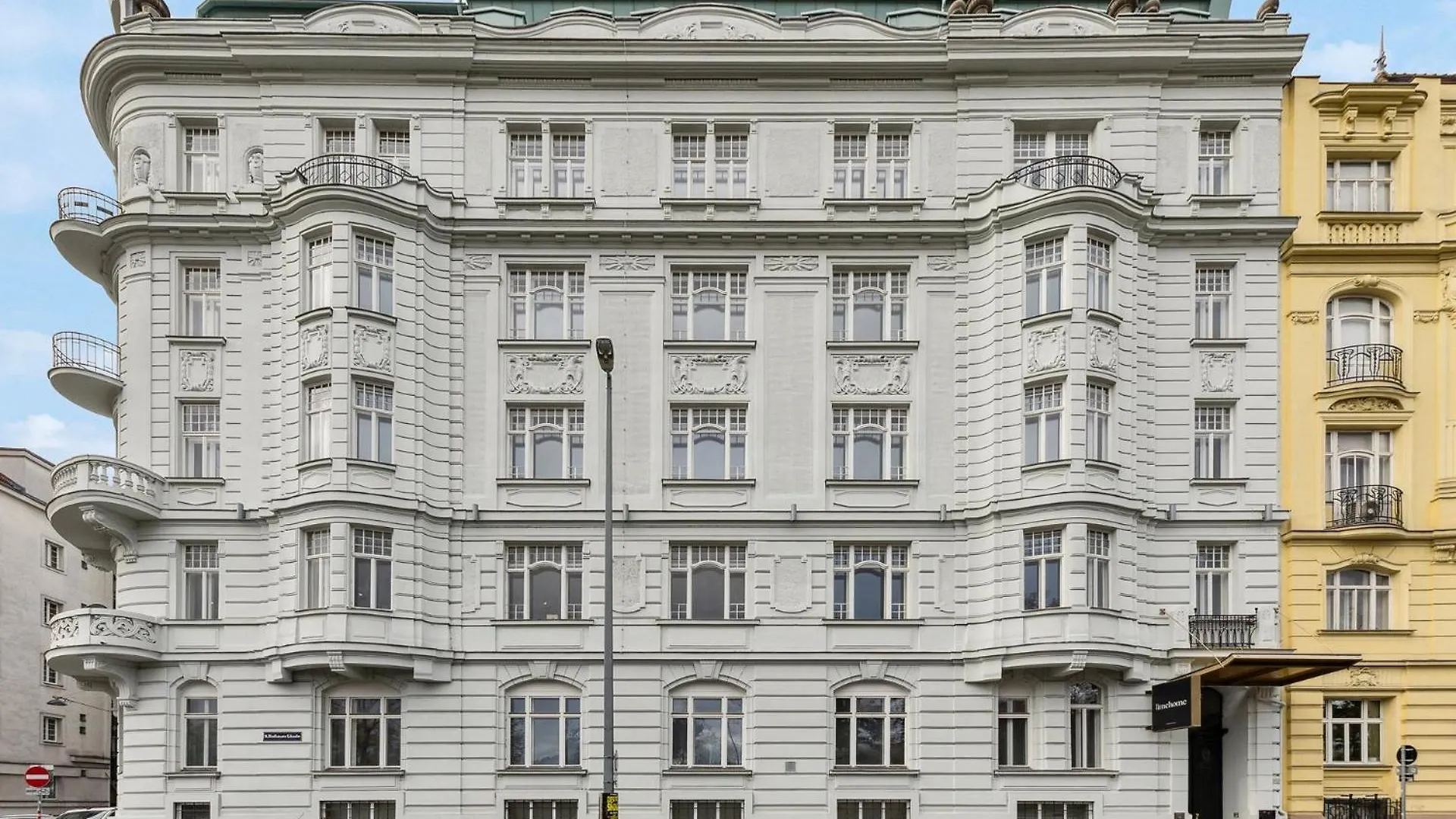 Limehome Vienna Rossauer Laende 0*,